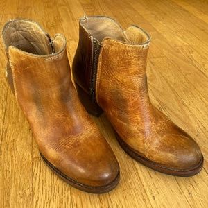 BedStu Yell Bootie